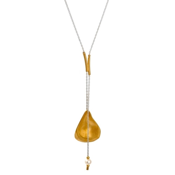 Naszyjnik srebrny ze złoconą ostryga z perłą